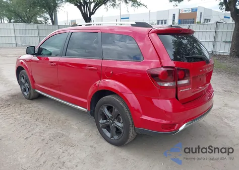 2020 Dodge Journey Crossroad z USA, uszkodzony, nr VIN 3C4PDCGB7LT225857